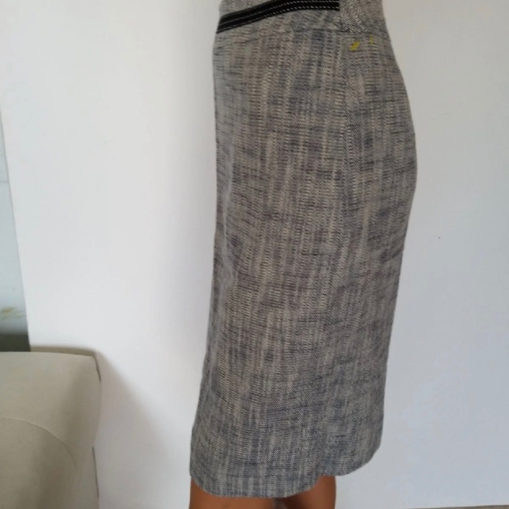 Pencil Skirt - Picture 2 of 4